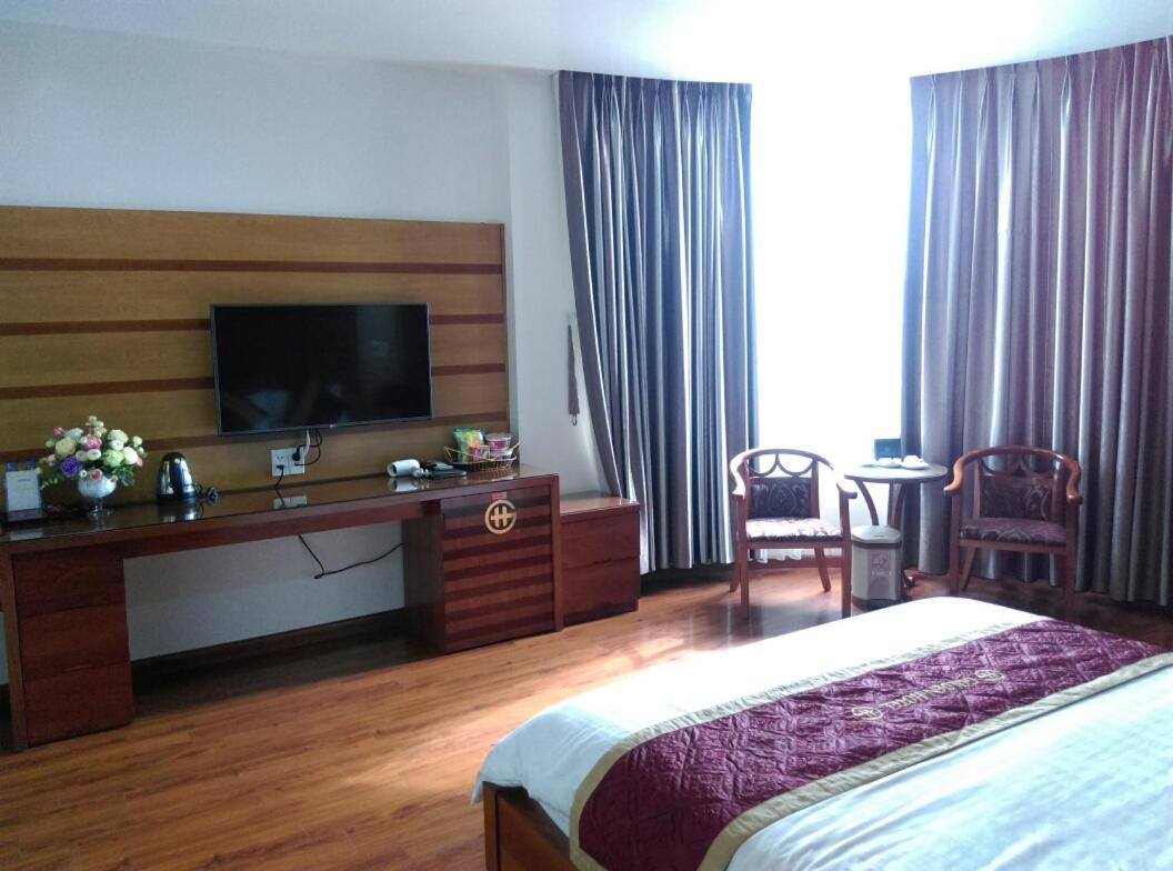 Golden Thai Binh Hotel Esterno foto